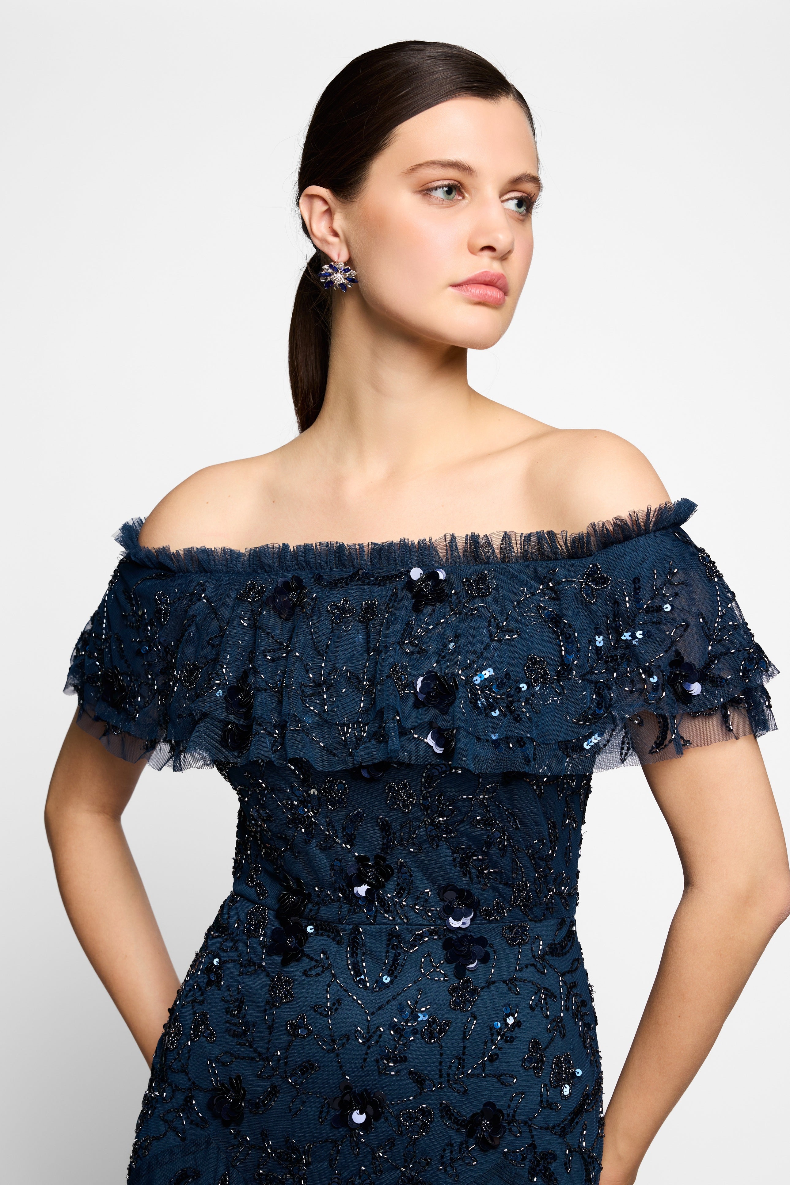 Elisa Embellished Sequin Maxi Dress | BTZ260302